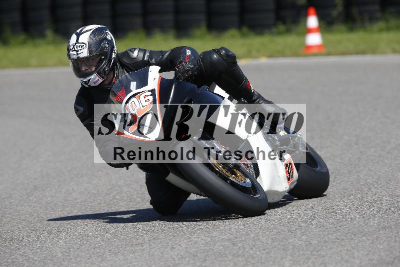 /Archiv-2024/29 12.06.2024 MOTO.CH Track Day ADR/Gruppe rot/106